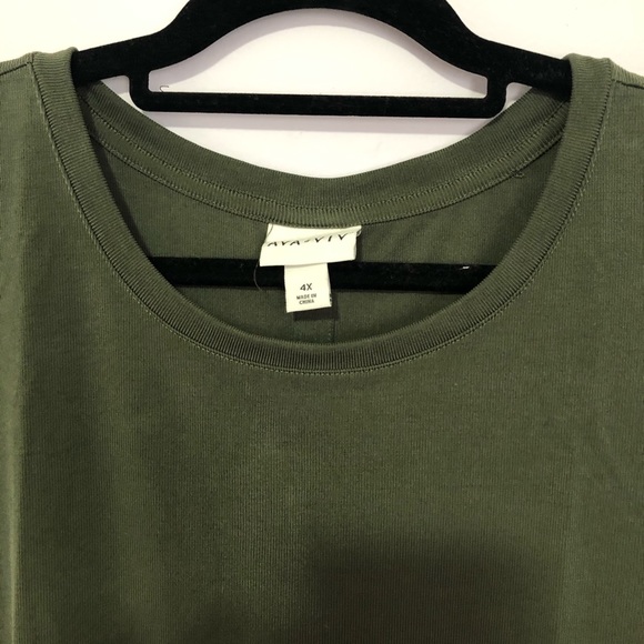 Green Top - Picture 5 of 6